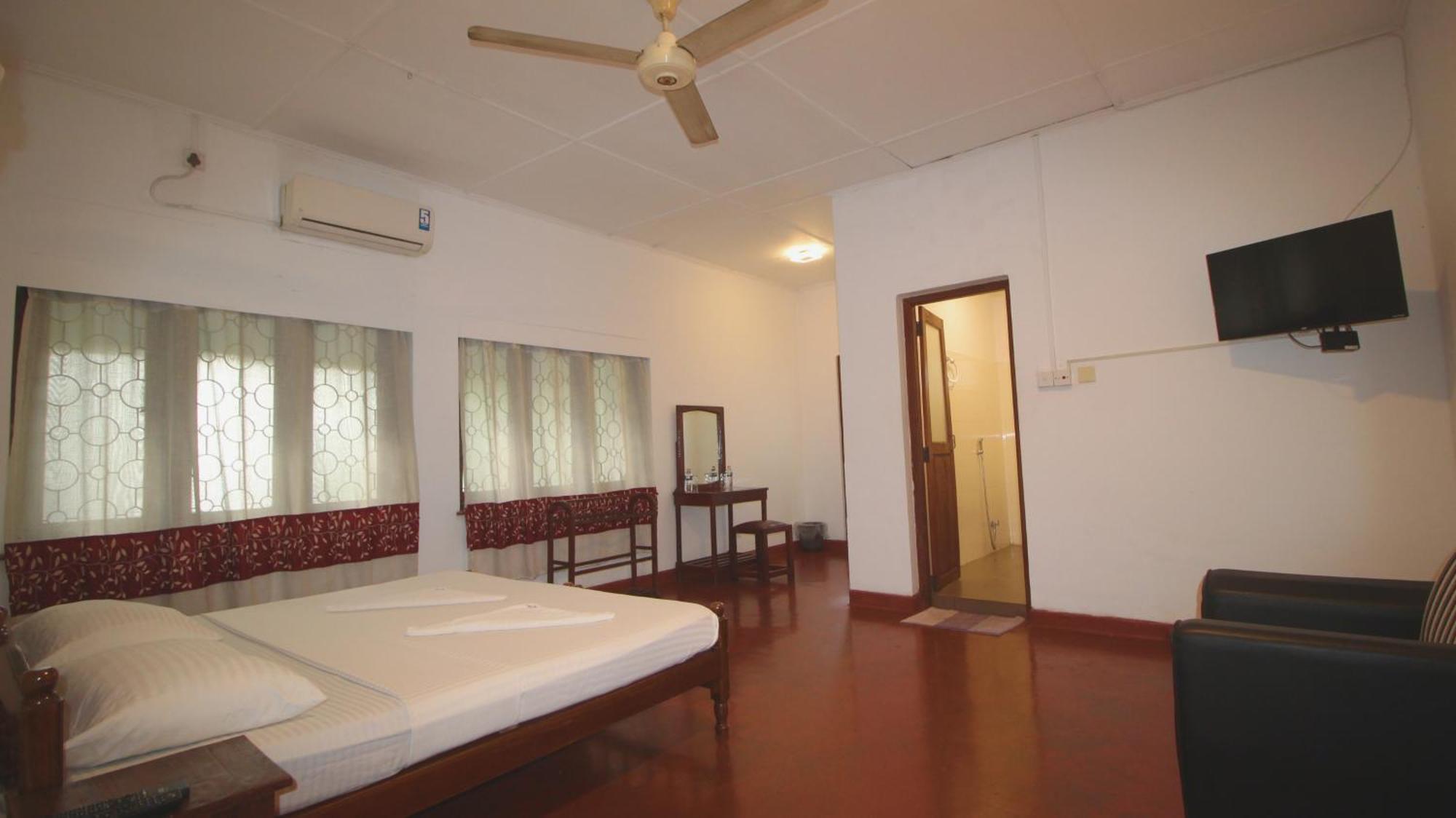 Kandy Boutique Villa By Fortuna Bungalows Екстер'єр фото