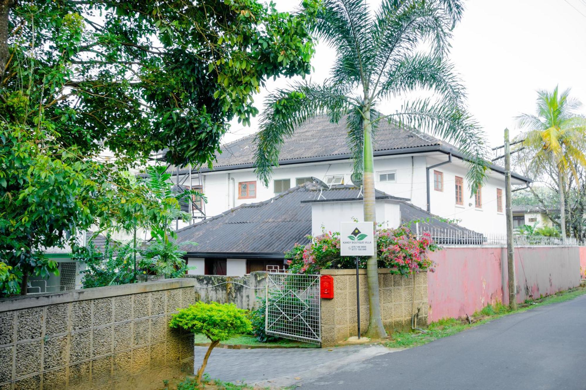 Kandy Boutique Villa By Fortuna Bungalows Екстер'єр фото